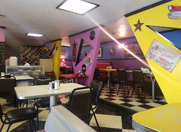 pennsylvania/erie/restaurant/zodiac-diner