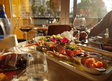 albania/vlora-region/restaurant/tre-forchette-restaurant