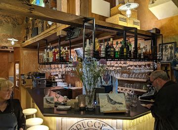 belgium/bruges/historic-centre-of-bruges/restaurant/belgian-pigeon-house