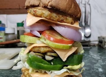 india/manali/restaurant/johnny-s-pizza