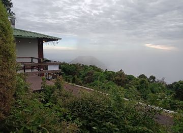 el-salvador/cerro-verde-national-park/restaurant/los-volcanes-bistro-cafe