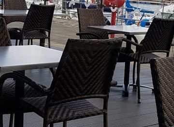 united-kingdom/caernarfonshire/restaurant/galeri-cafe-bar