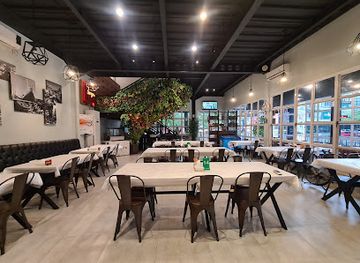 indonesia/makassar/restaurant/ratu-gurih-seafood-market-resto