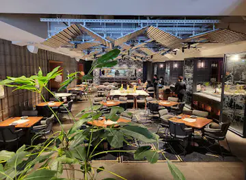 THE LIVELY KITCHEN FUKUOKA HAKATA