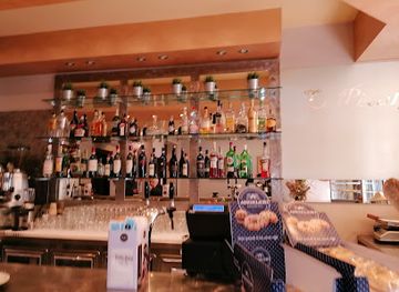 italy/genoa/carignano/restaurant/le-petillant