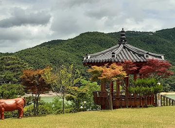 south-korea/naejangsan-national-park/restaurant/danpung-miin-hanu-hongbo-gwan