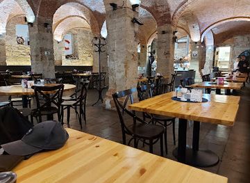 czechia/elbe-sandstone-mountains/restaurant/pivovarska-restaurace-kapitan