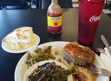 arkansas/pinnacle-mountain-state-park/restaurant/bobbie-d-s-southern-cuisine