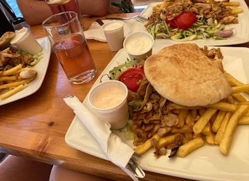 hungary/transdanubia/restaurant/zsuzsika-grill-restaurant