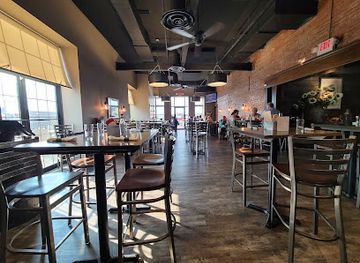 ohio/sandusky/restaurant/landmark-kitchen-and-bar-of-sandusky