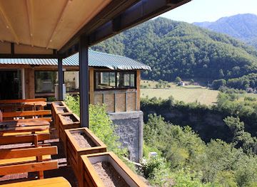 montenegro/prokletije/restaurant/restaurant-pocinak