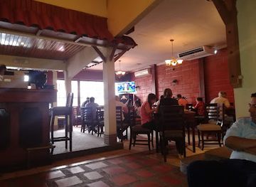 ecuador/el-oro-region/restaurant/crow-s-bar-restaurant