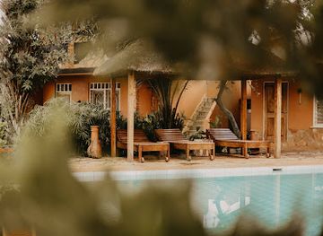 uganda/jinja/restaurant/surjios-guesthouse-pizzeria