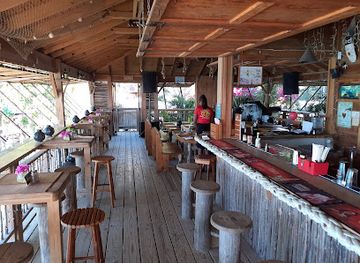 antigua-and-barbuda/saint-george/restaurant/beachlimerz
