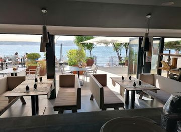 slovenia/izola/restaurant/restavracija-in-lounge-bar-svetilnik