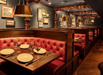 wyoming/bighorn-national-forest/restaurant/million-dollar-cowboy-steakhouse