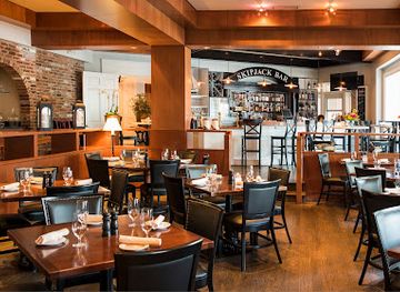 maryland/wye-island-natural-resource-management-area/restaurant/hunters-tavern