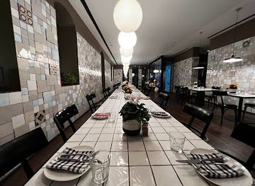 israel/judean-desert/restaurant/happy-fish