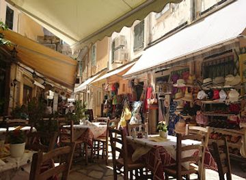 greece/corfu/restaurant/alatopipero