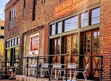 iowa/des-moines/restaurant/railroad-bill-s-dining-car