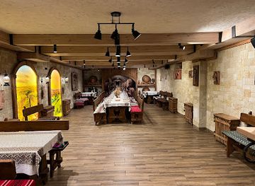 moldova/orheiul-vechi-natural-cultural-reserve/restaurant/complexul-turistic-codru