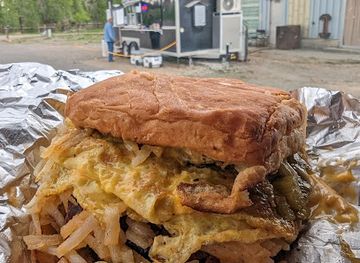 wyoming/park-county/restaurant/the-rolling-stove