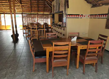 Dinner Bell Restaurant & BAR