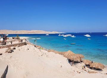 egypt/red-sea-coast/restaurant/mahmya-beach