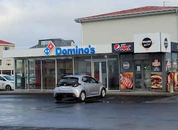 iceland/keflavik/restaurant/domino-s-pizza