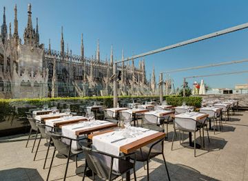 italy/milan/duomo/restaurant/maio-restaurant
