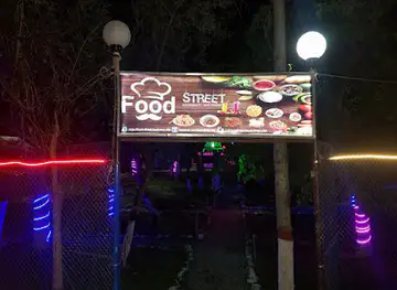 Food Street Apixoq
