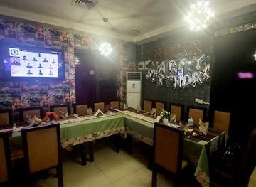 nigeria/gashaka-gumti-national-park/restaurant/hootas-place-abuja