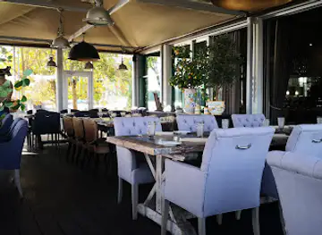 Laivas Restaurant