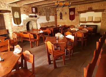 romania/bistrita-nasaud/restaurant/crama-veche