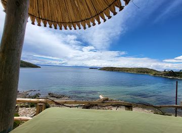 bolivia/lake-titicaca/restaurant/lake-view-restaurant