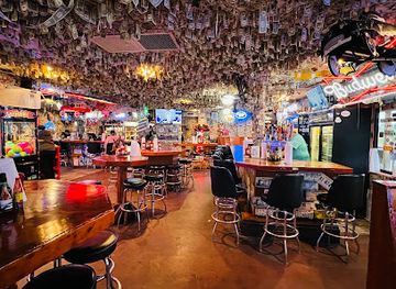florida/panama-city-beach/restaurant/dusty-s-oyster-bar