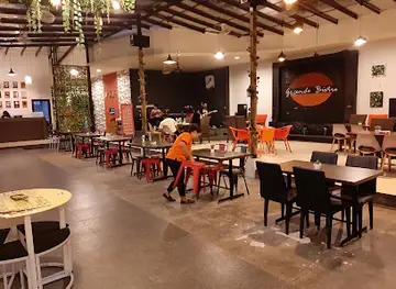 Grande Bistro