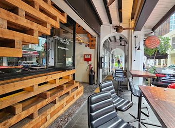 singapore/chinatown/telok-ayer/restaurant/birds-of-a-feather