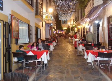 spain/marbella/restaurant/el-patio-de-mariscal