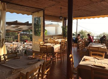 italy/herculaneum/restaurant/kona