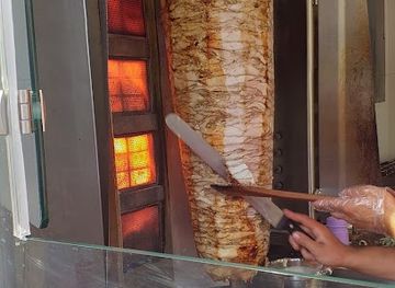 jordan/tafilah/restaurant/mat'am-w-shawarma-zaki