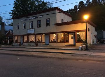 new-york/adirondack-mountains/restaurant/cafe-adirondack-restaurant-wine-room