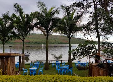 rwanda/muhazi-lake/restaurant/the-fish-pub