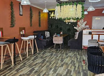 malawi/shire-valley/restaurant/la-criso-eatery
