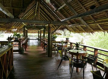 micronesia/kolonia/restaurant/hideaway-bar-grill