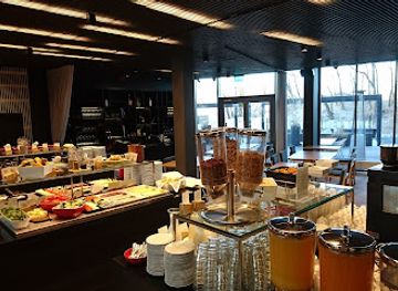 estonia/parnu/restaurant/raimond