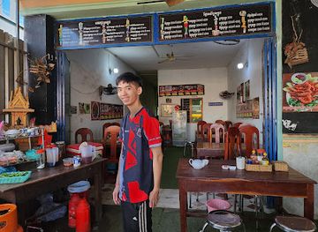 cambodia/stung-treng/restaurant/saigon-restaurant