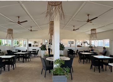 the-gambia/sabach-sanjal/restaurant/playa-del-sol