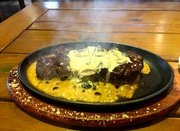 samoa/asau/restaurant/island-grill-steak-seafood