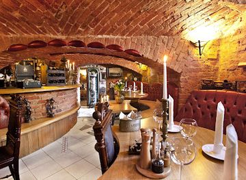 lithuania/klaipeda/restaurant/stora-antis-restaurant-tiltu-g-6-and-apartments-tiltu-g-1